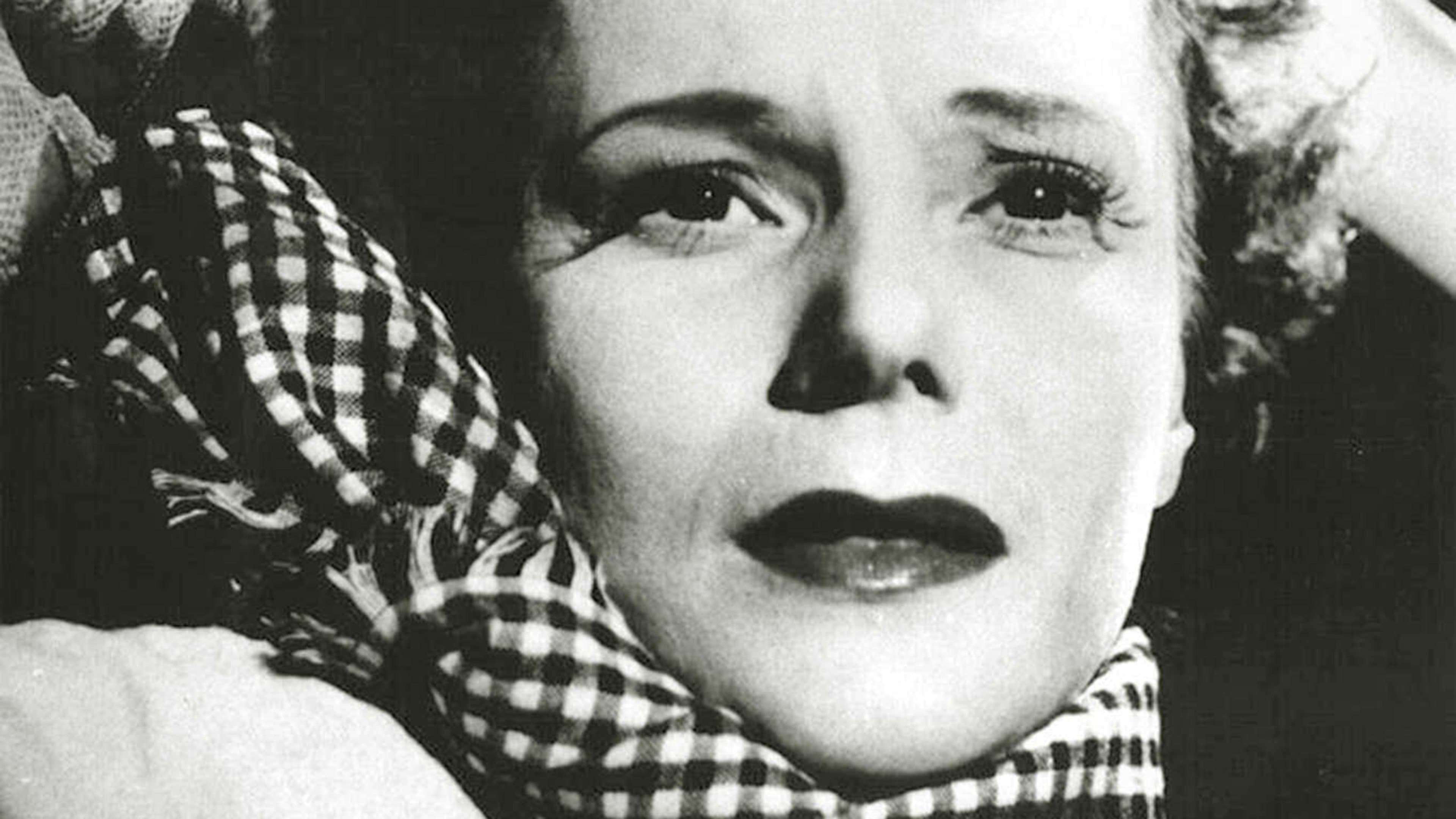 Silmät hämärässä backdrop