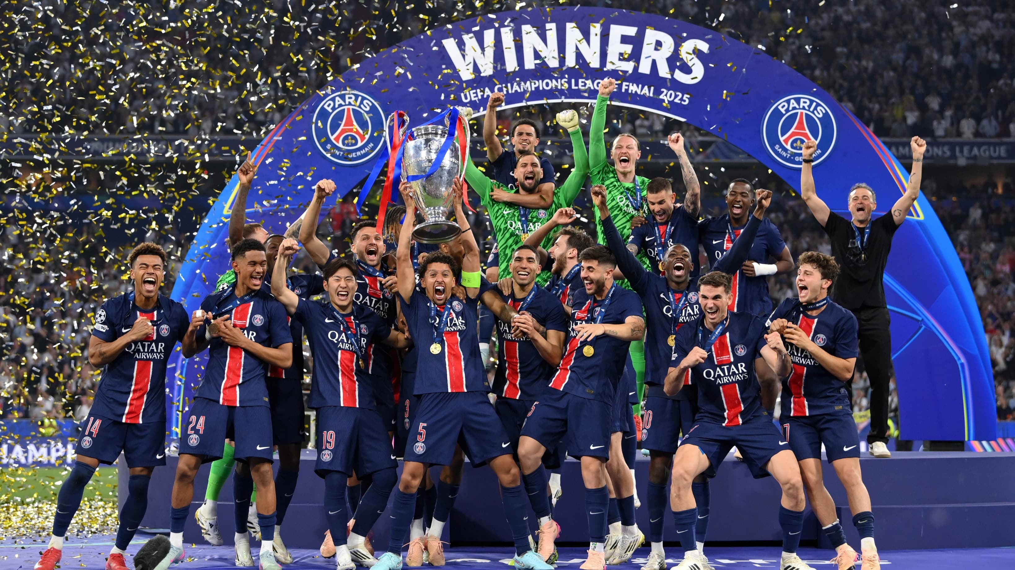 PSG : 40 ans de fièvre backdrop