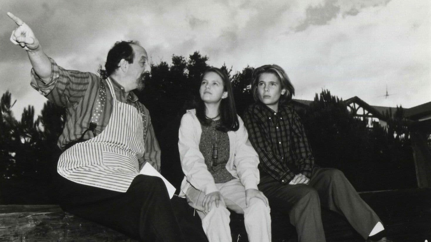 Escape to Witch Mountain backdrop