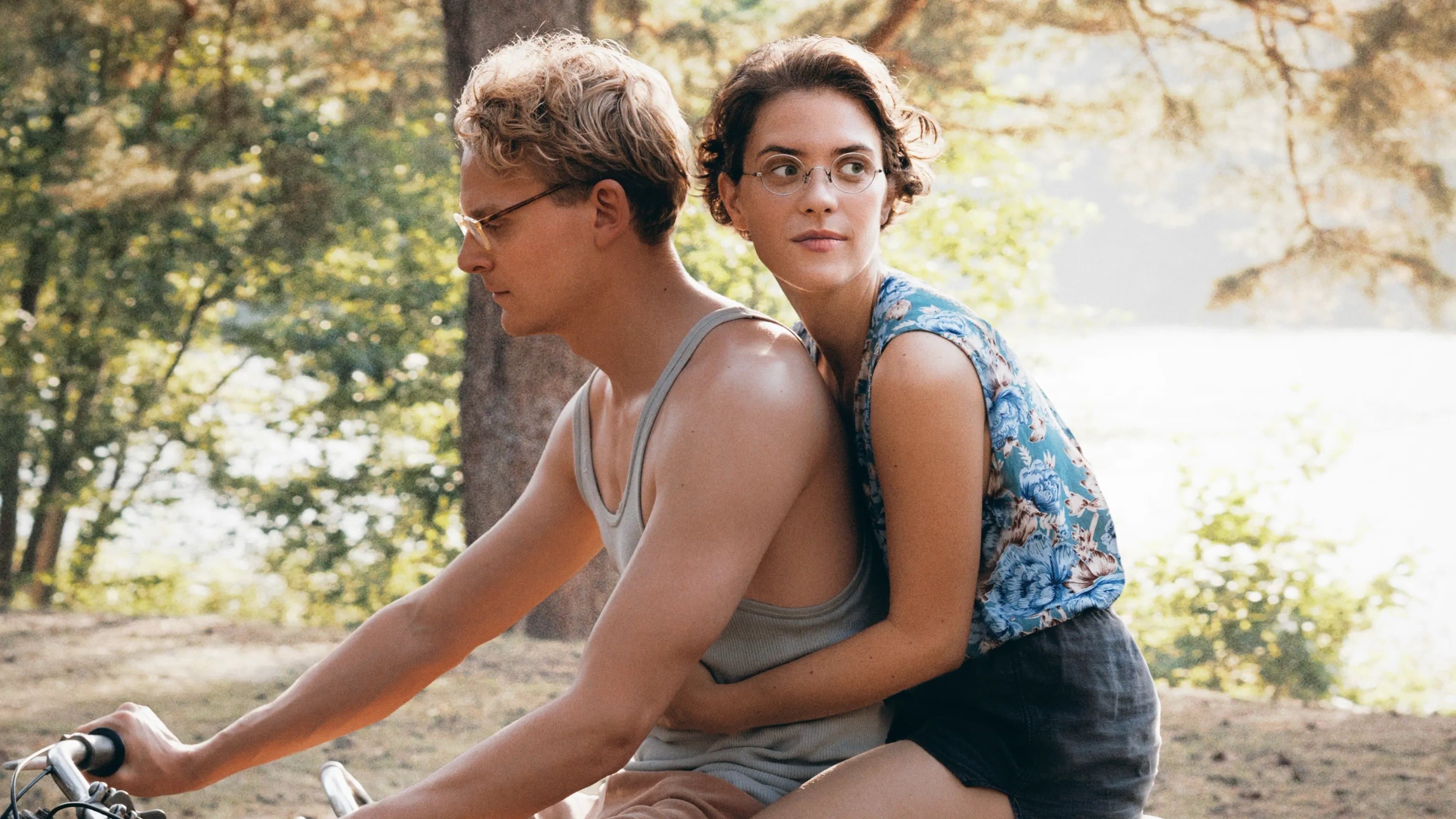 From Hilde, with Love backdrop