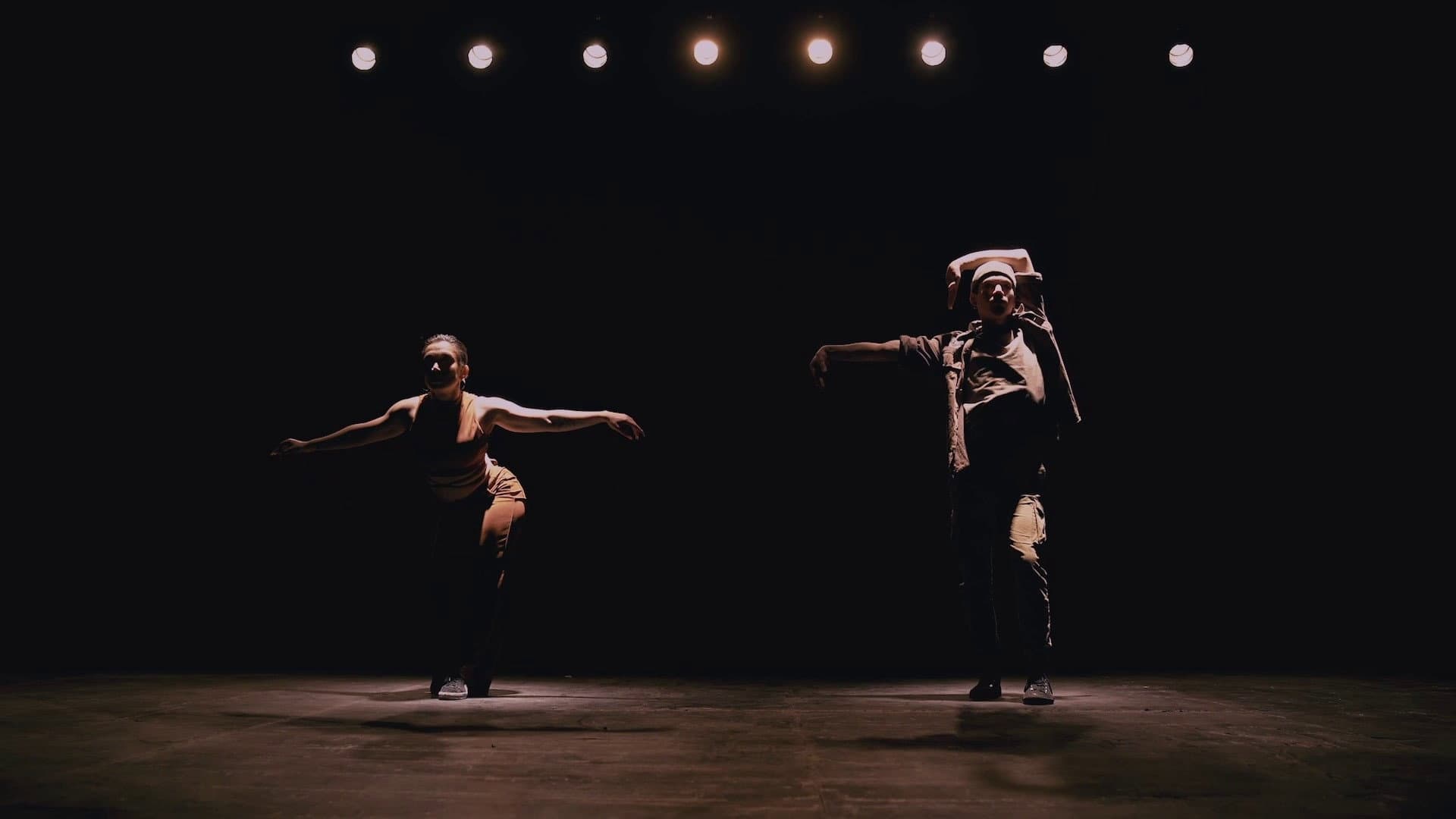 Bailando al Margen: Vogue, Waack y el arte de la expresión. backdrop